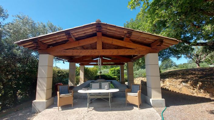 Image No.9-4 Bed House for sale