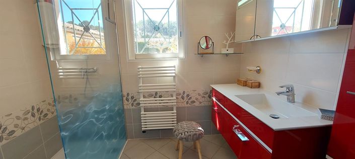 Image No.15-4 Bed House for sale