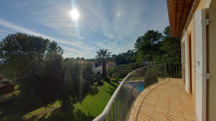 Image No.22-5 Bed House for sale