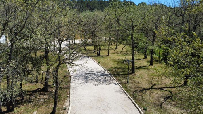 Image No.12-4 Bed House for sale