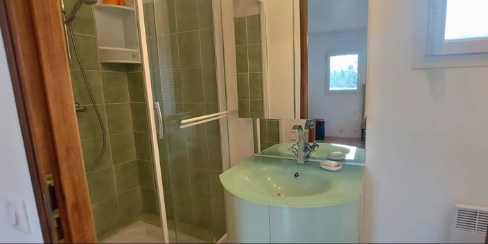 Image No.28-4 Bed House for sale