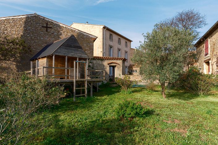 Image No.3-8 Bed House for sale