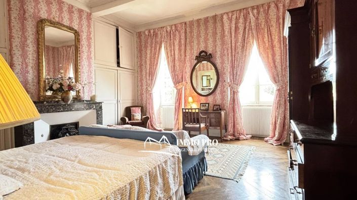 Image No.28-4 Bed House for sale