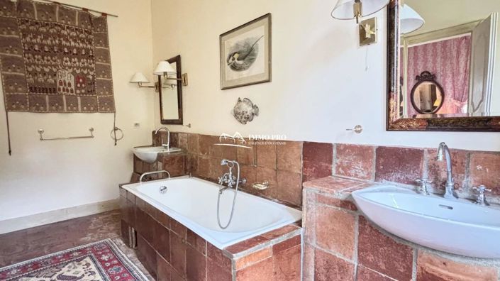 Image No.29-4 Bed House for sale