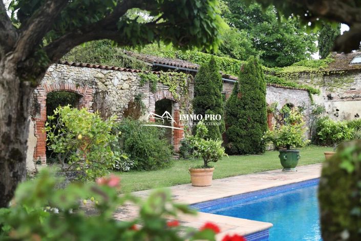 Image No.3-4 Bed House for sale