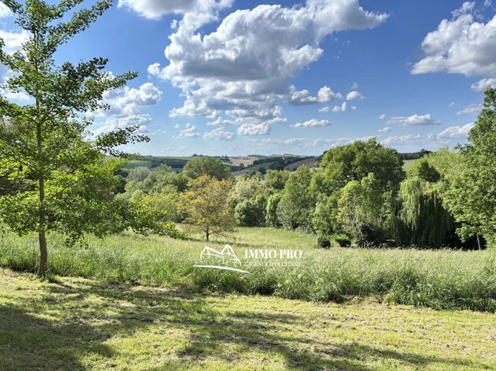 Image No.6-4 Bed House for sale