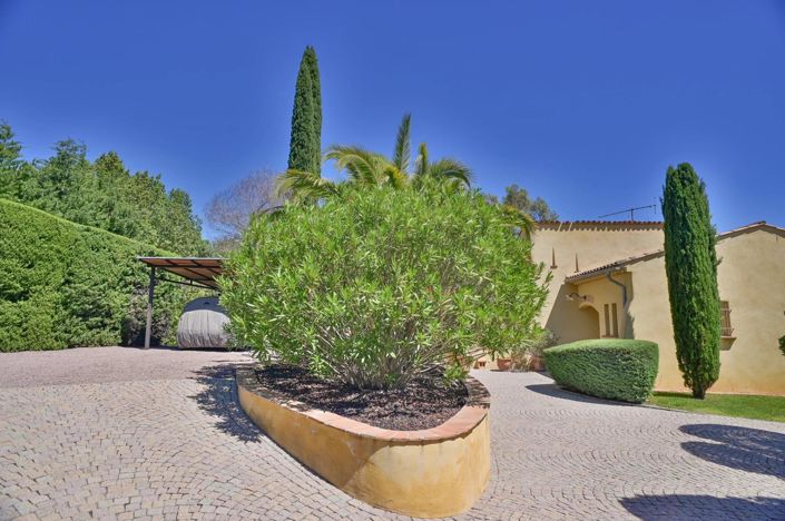 Image No.19-4 Bed House for sale