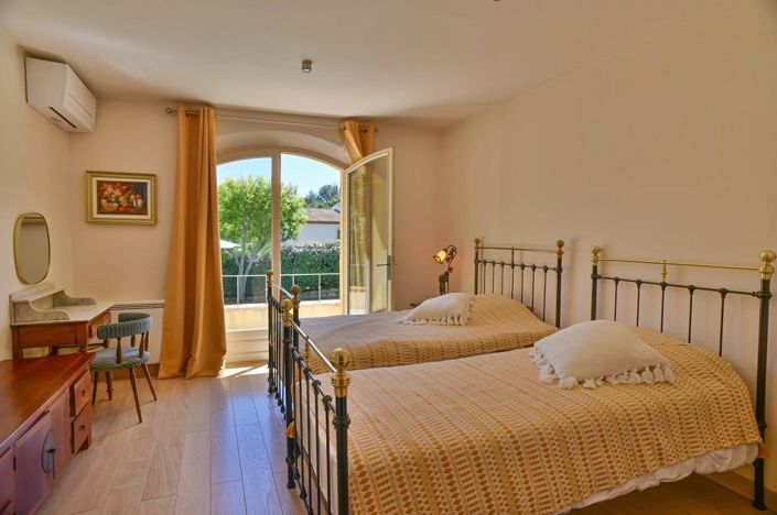 Image No.8-Maison de 4 chambres à vendre à Fréjus