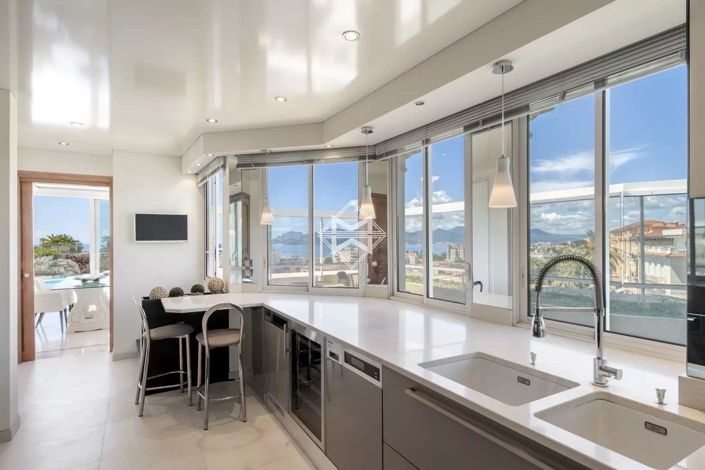 Image No.12-Appartement de 4 chambres à vendre à Cannes