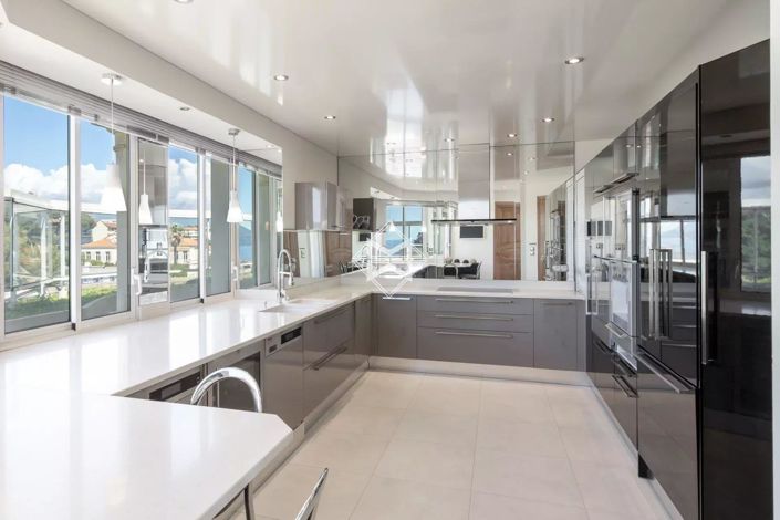 Image No.13-4 Bed Apartment for sale