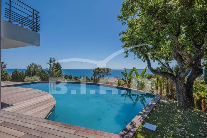 Image No.3-Maison de 5 chambres à vendre à Les Issambres