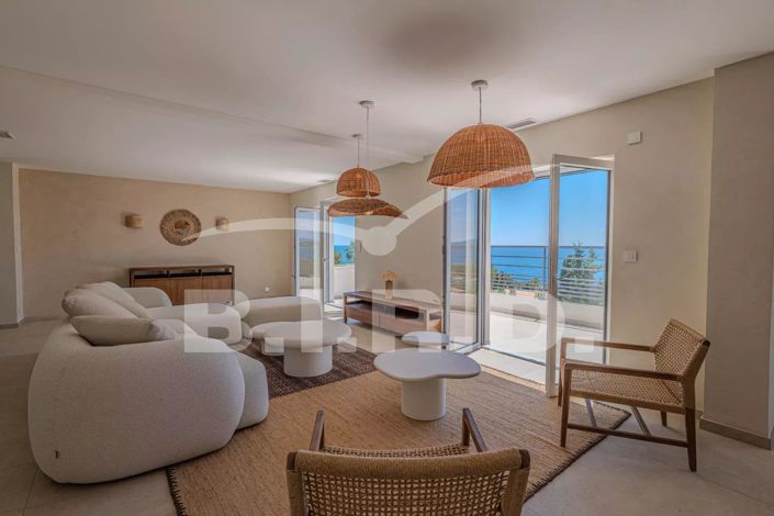 Image No.6-Maison de 5 chambres à vendre à Les Issambres