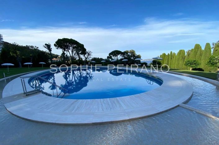 Image No.11-3 Bed Apartment for sale