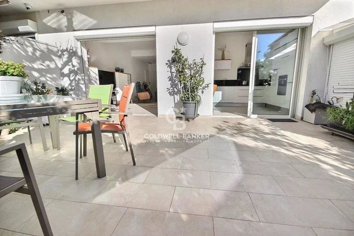 Image No.3-Propriété de 1 chambre à vendre à Cannes