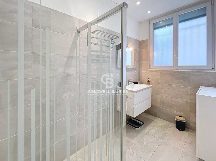 Image No.8-Propriété de 1 chambre à vendre à Cannes