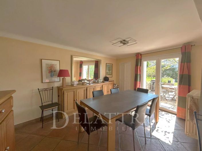 Image No.7-Maison de 7 chambres à vendre à Châteauneuf-Grasse