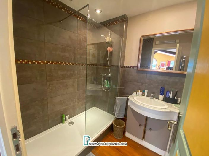 Image No.14-2 Bed Apartment for sale