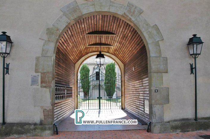 Image No.17-2 Bed Apartment for sale