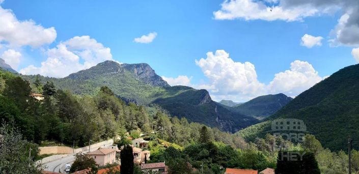 Image No.17-2 Bed House for sale