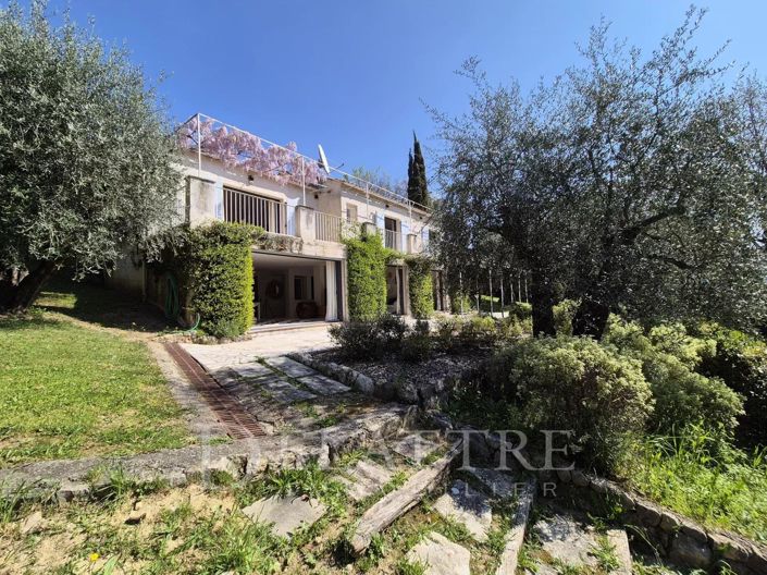 Image No.4-5 Bed House for sale