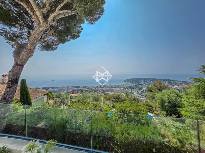 Image No.3-4 Bed House for sale