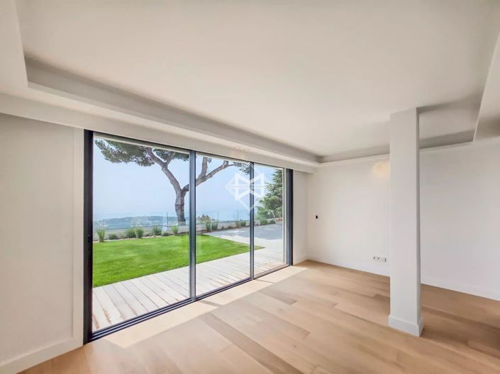 Image No.34-4 Bed House for sale