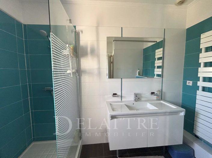 Image No.13-5 Bed House for sale