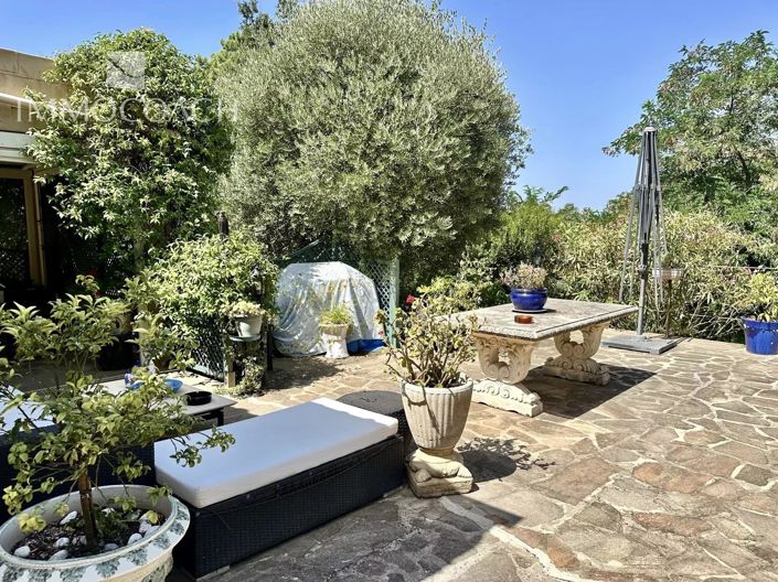 Image No.13-3 Bed House for sale