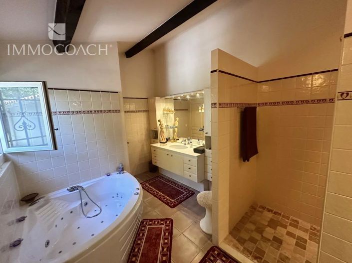 Image No.7-3 Bed House for sale