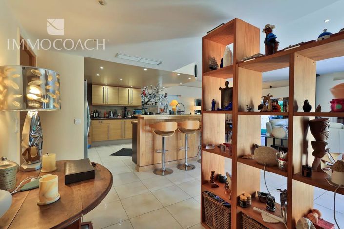 Image No.5-3 Bed House for sale