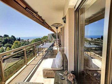 3 Bed Apartment for sale