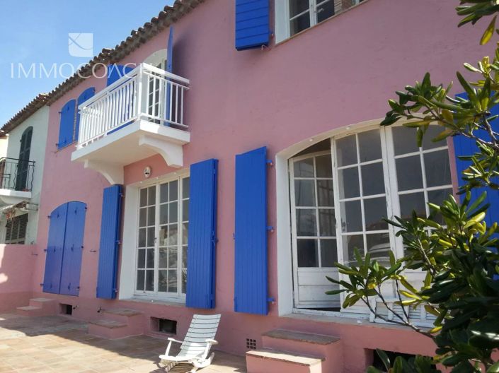 Image No.1-Maison à vendre à Grimaud