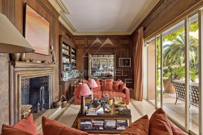 Image No.5-9 Bed House for sale