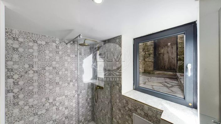 Image No.4-1 Bed House for sale