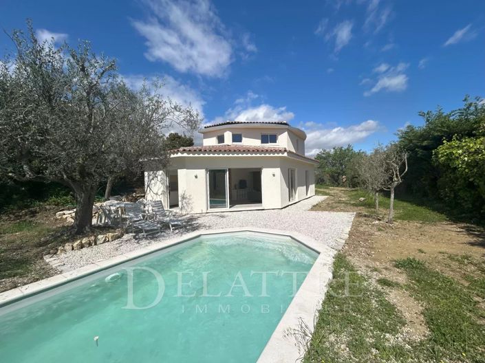 Image No.1-5 Bed House for sale