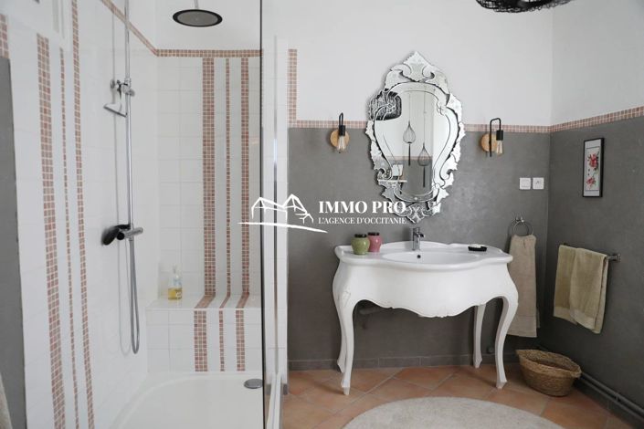 Image No.14-10 Bed House for sale