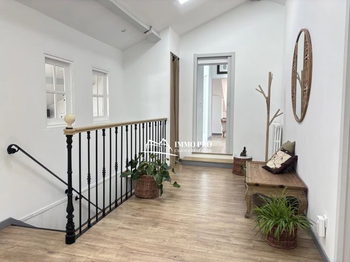 Image No.15-10 Bed House for sale