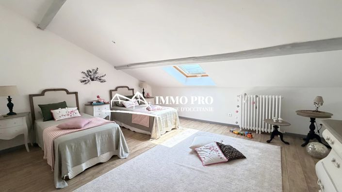 Image No.19-10 Bed House for sale