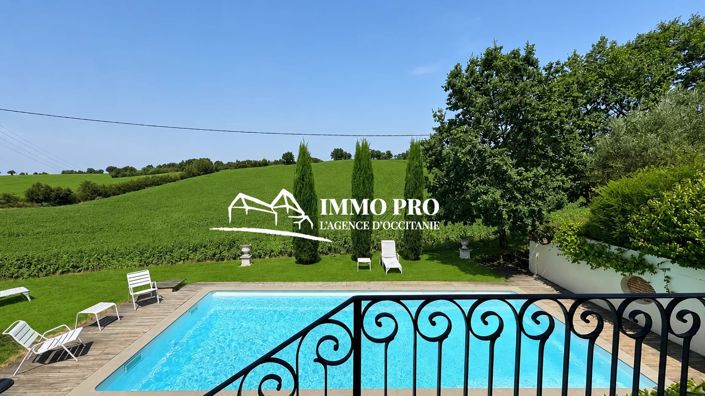 Image No.31-10 Bed House for sale