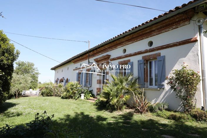 Image No.5-10 Bed House for sale