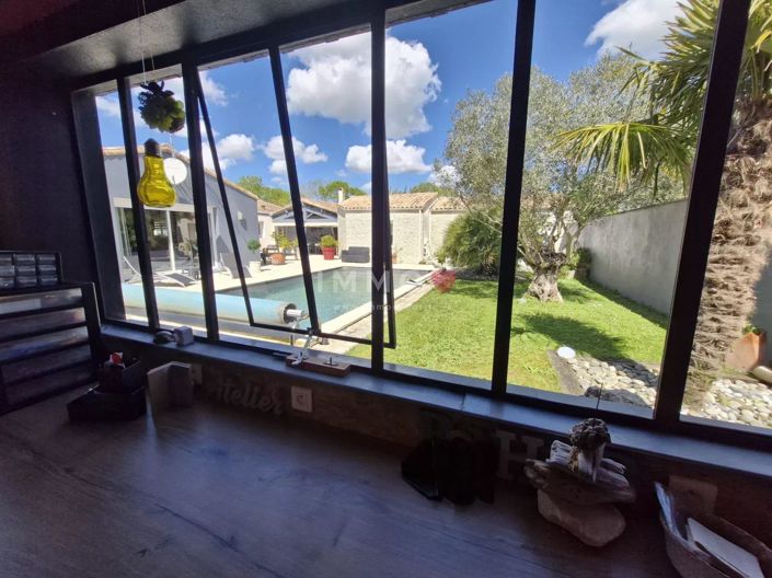 Image No.2-3 Bed House for sale