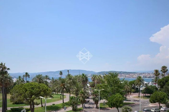 Image No.2-3 Bed Property for sale