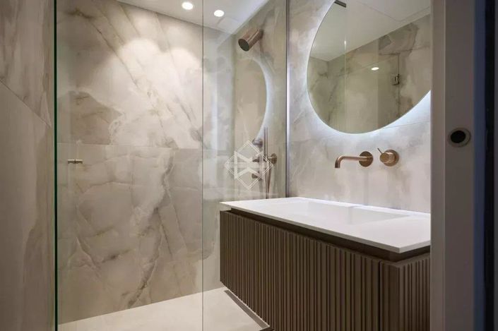 Image No.9-3 Bed Apartment for sale