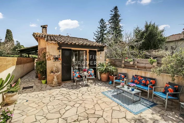 Image No.1-3 Bed House for sale