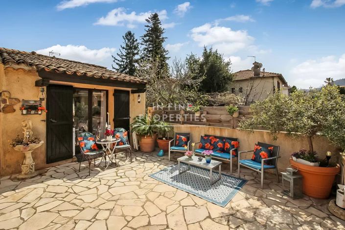 Image No.2-3 Bed House for sale