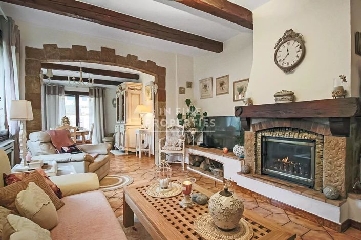 Image No.4-3 Bed House for sale