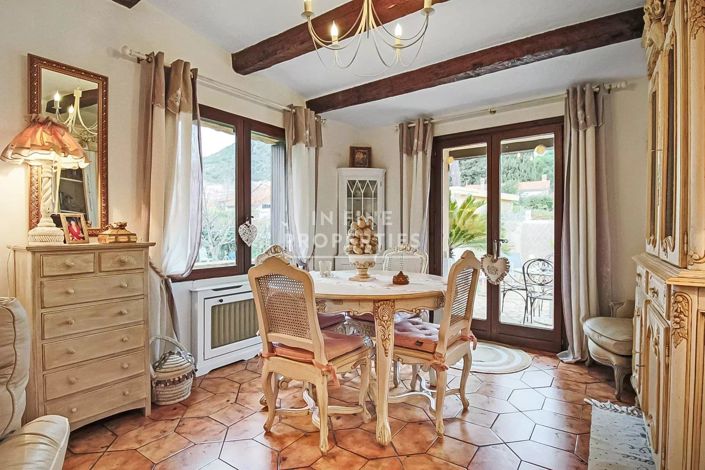 Image No.5-3 Bed House for sale