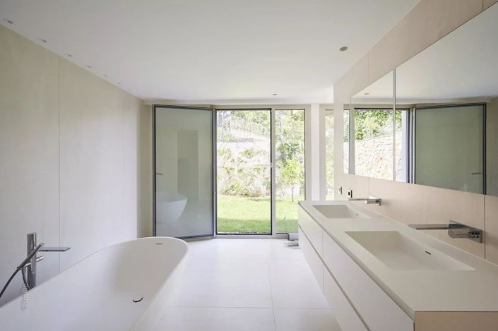 Image No.15-6 Bed House for sale