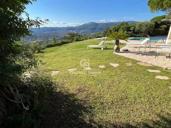 Image No.11-6 Bed House for sale