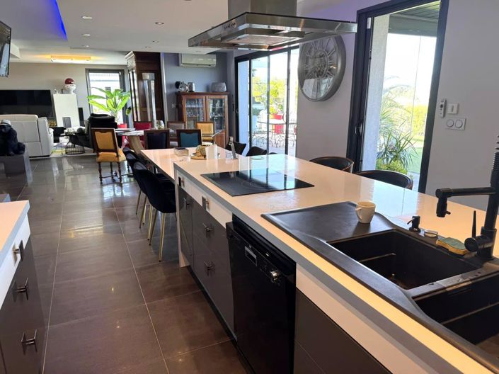 Image No.11-House for sale